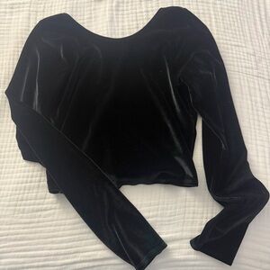 Abercrombie & Fitch Black Velvet Crop Top M Long Sleeve Scoop Neck